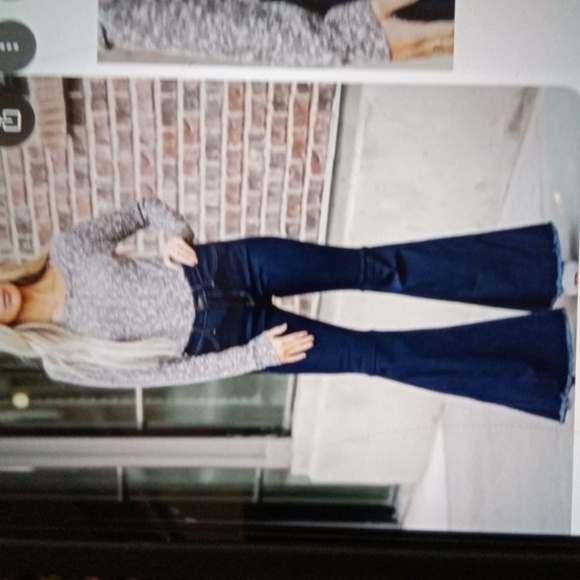 Judy Blue Memphis Hi Waisted Flare Bell Bottom 70s Inspire Womems Jeans 28 - Picture 2 of 13